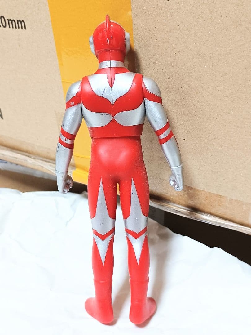 ⭐NEパッケージ⭐ ウルトラマングレート　全長16cm　オーストラリア　豪州