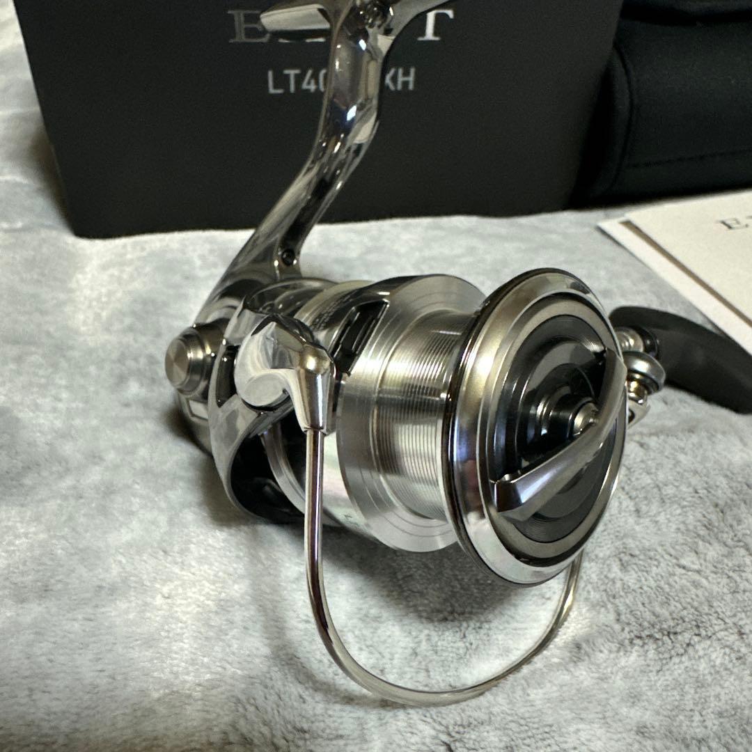 極美品　22 EXIST LT4000-XH