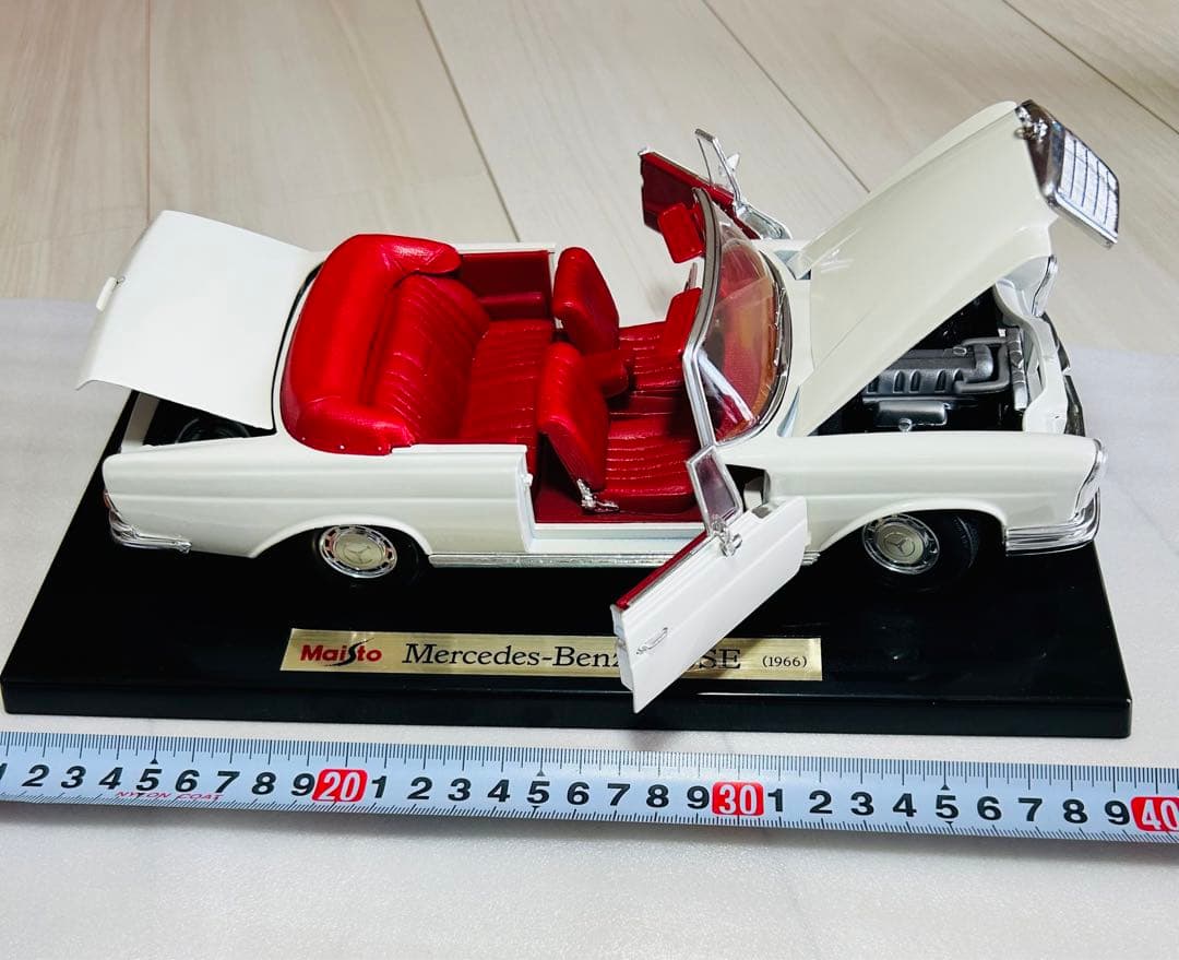 ホビーラジコン Maist  Mercedes-Benz 280SE 1966