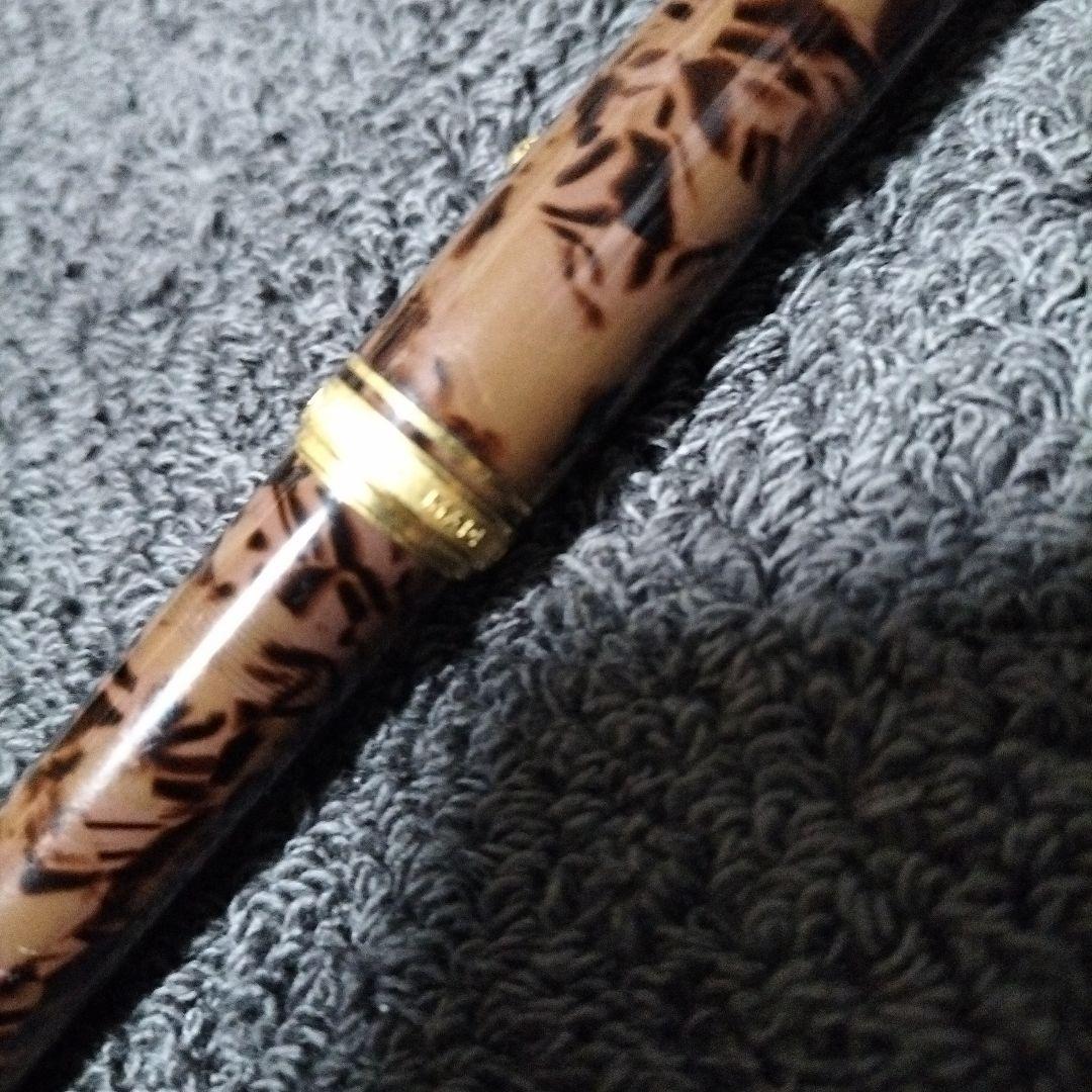 14K　PILOT 茶色と金色の万年筆