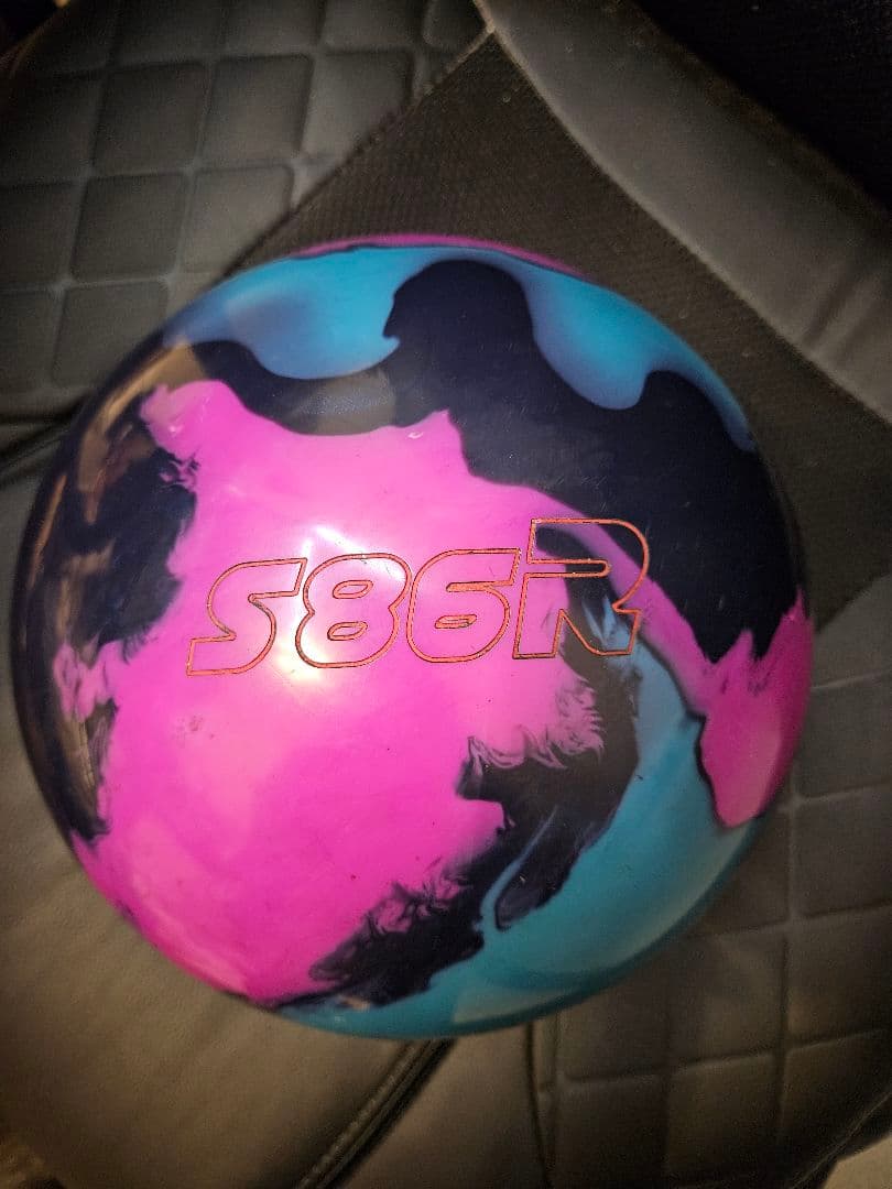 【900GLOBAL】 Rev MatriX 15ポンドボウリングボール