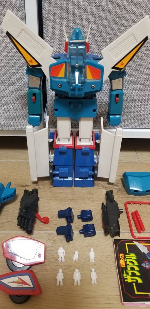 戦闘メカ ザブングル　クローバー ダイカスト DX装甲変型合体 超合金