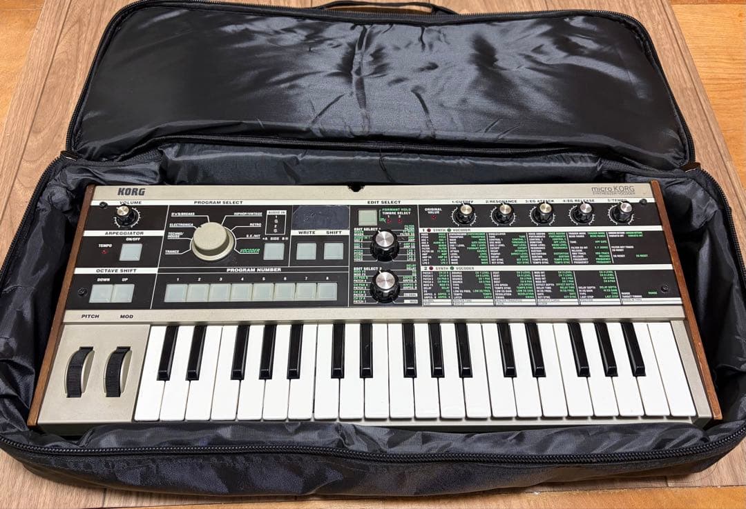 KORG microKORG アナログシンセサイザー