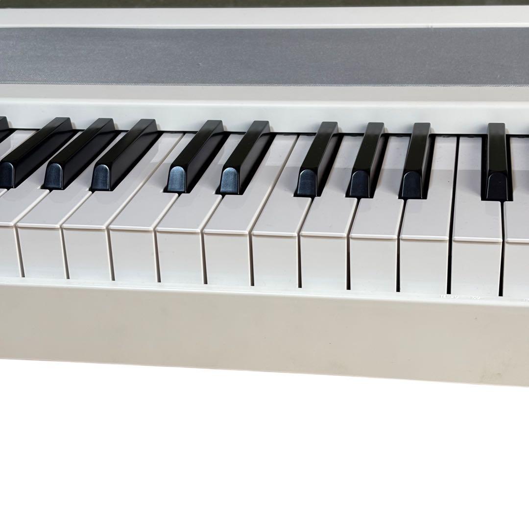 ペダル付 KORG B2 ホワイト 88鍵 NH鍵盤 12サウンド