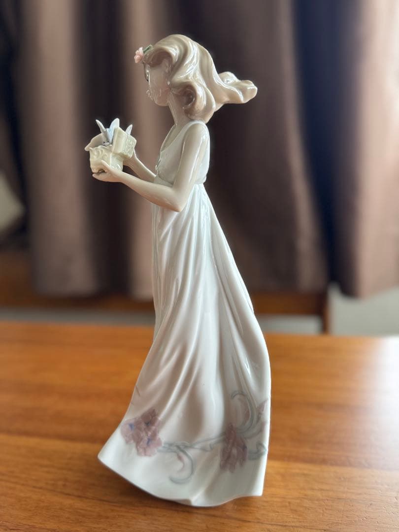 リヤドロ　LLADRO ・私の宝物　32cm