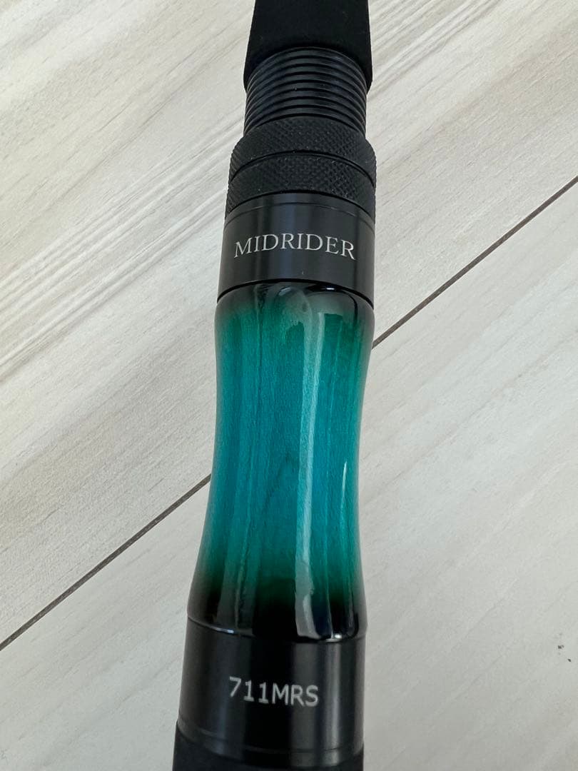 MIDRIDER LIMITED EDITION 2025 限定モデル