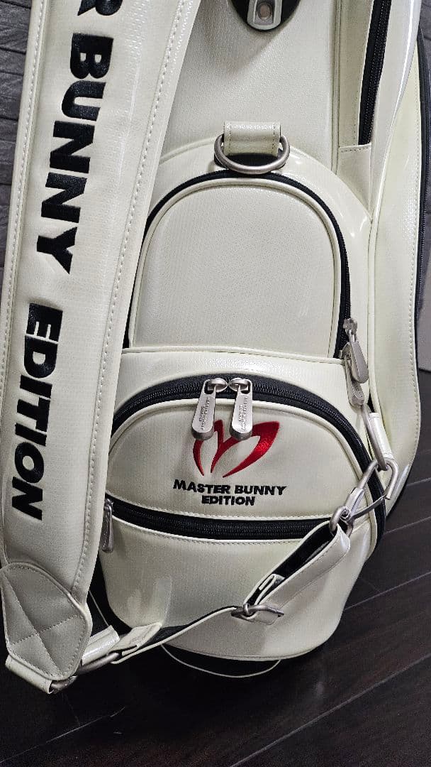 MASTER BUNNY EDITION キャディバッグ ホワイト エナメル