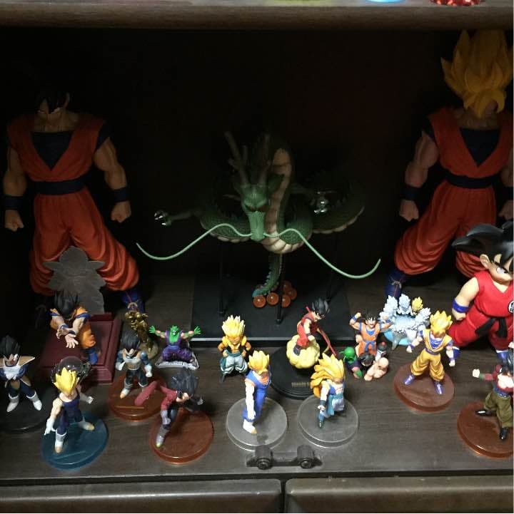 ドラゴンボールフィギュア330個&ドラゴンボール漫画完全版全巻+ネコマジン