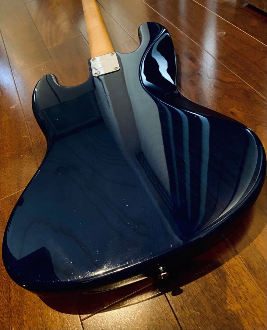 Bacchus BJB jazz bass バッカス ジャズベース momose