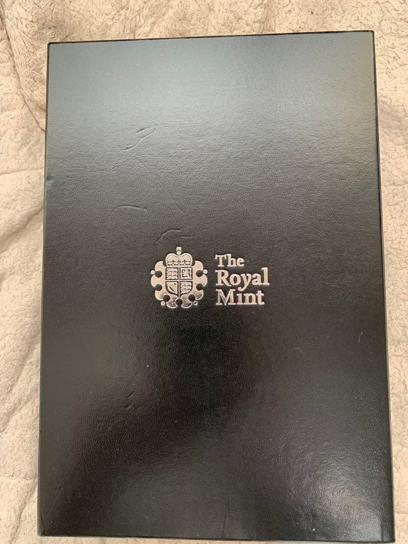 特大1Kg エリザベス2世最長在位記念銀貨 銀連日高値更新❗️2月1日迄出品