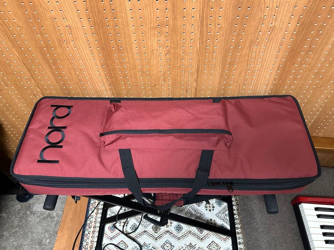 Nord Electro 5D 61鍵 レッド キャリングケース付き