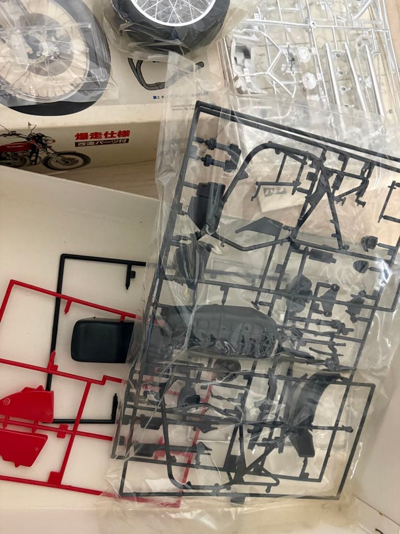 GS400 1/8 プラモデル　湘南爆走族　SUZUKI 旧単車