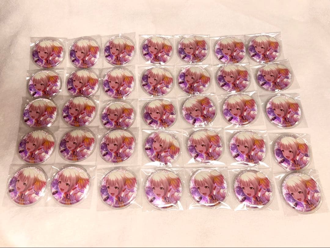 プロセカ 小豆沢こはね グリッター缶バッジ 3B