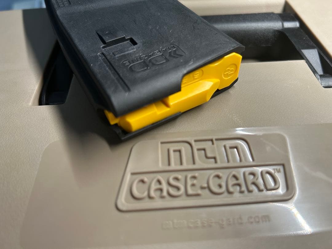 DANIEL DEFENSE 32RD MAGAZINE 実物マガジン 5.56