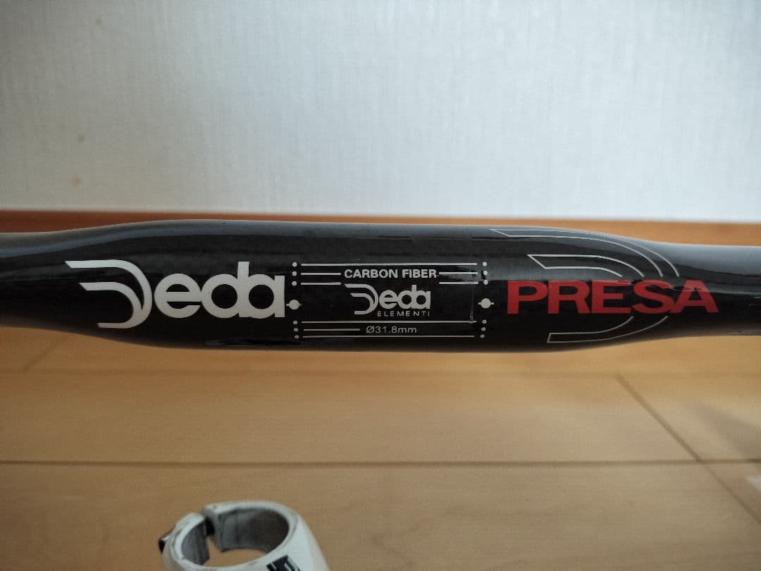 Deda PRESAのドロップハンドルとZERO100のステムのセット