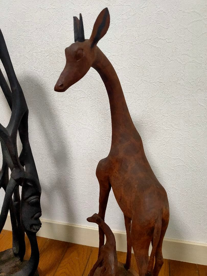 アフリカ　マコンデ等の彫刻コレクション　※マコンデ1体売却済の為ご注意願います。