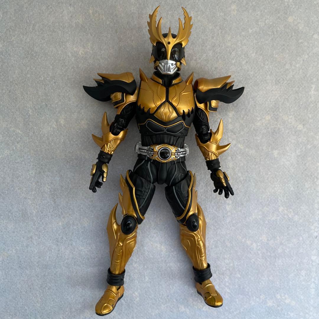 T*O様 S.H.Figuarts真骨彫　仮面ライダークウガライジングアルティメ