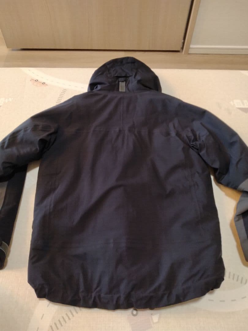 （中古）レインマックスハイパーストレッチウィンタースーツ DW-3106（М）