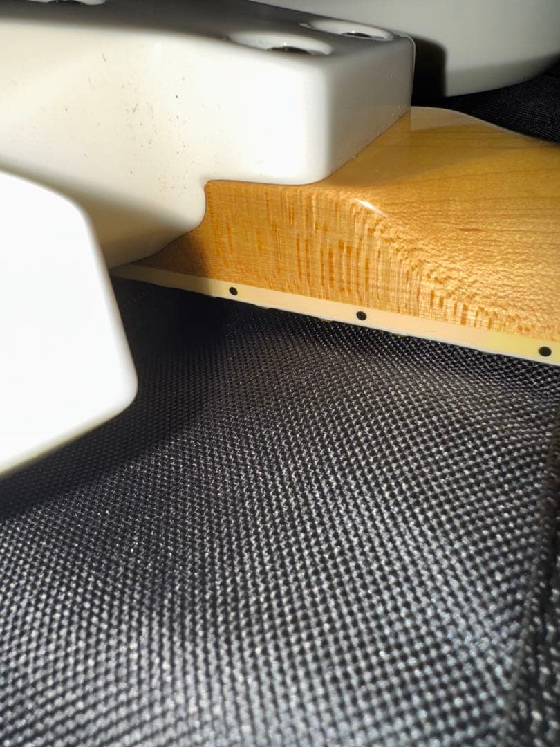 限定100本 Burny MG-145SW hide model スノーホワイト