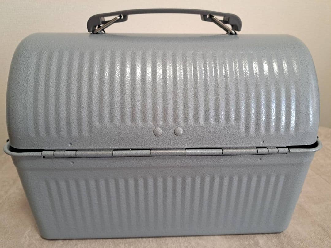 廃盤品 スタンレー クラシック ランチボックス 9.4L ハンマートーンシルバー