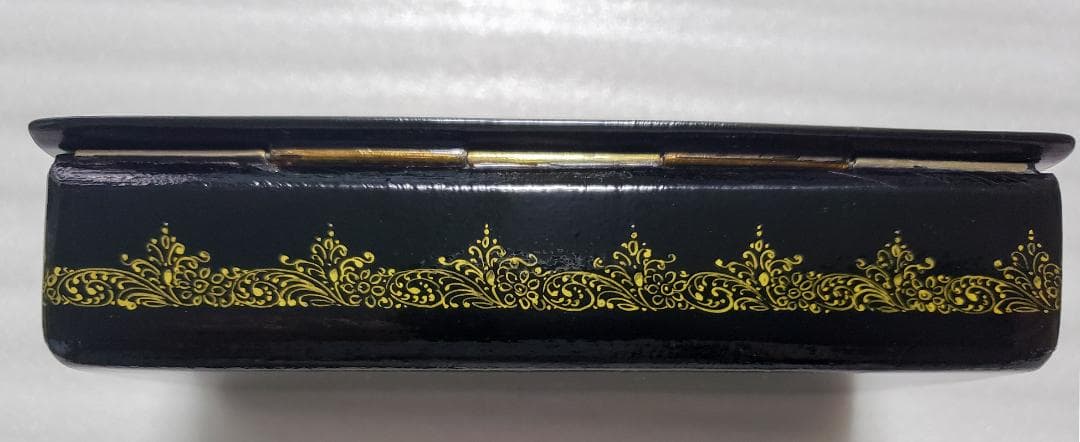 ロシア工芸品　細密画　ムステラ　小箱　箱付き