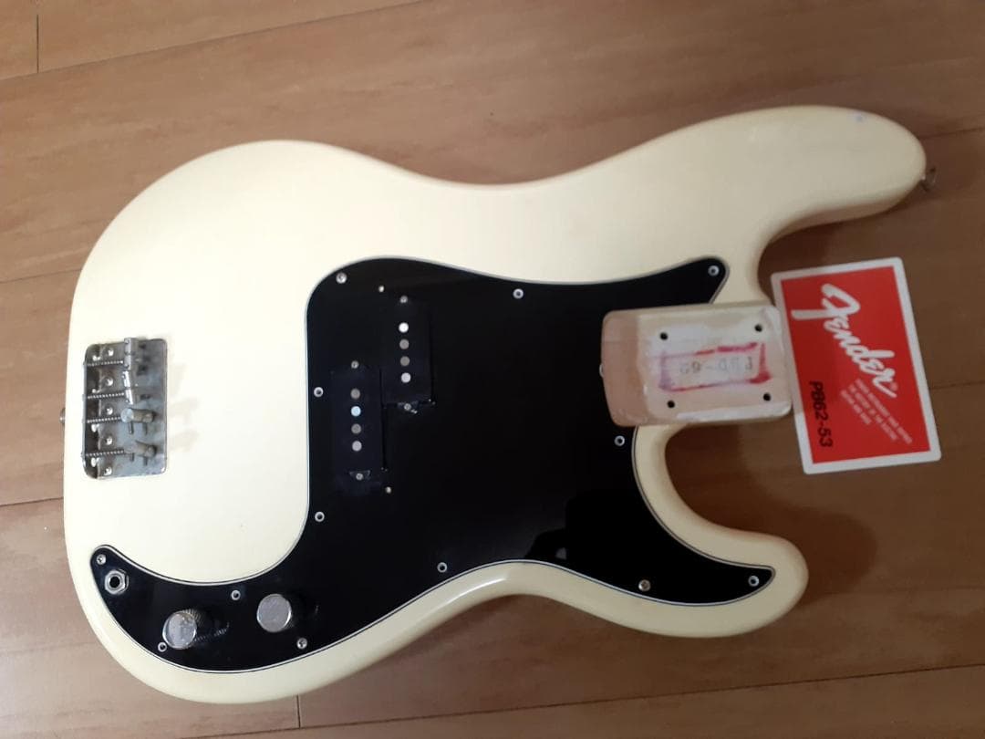 ベース Fender Precision Japan PB62-53 Vintage