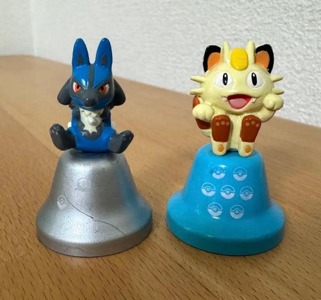 【平成レトロ】フィギュア付きハンドベル　ポケモン　ピカチュウ　ニャース　ルカリオ