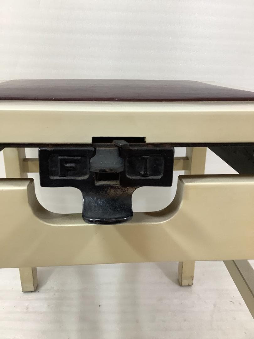 ※40442※背もたれ付きピアノ椅子（ホワイト）