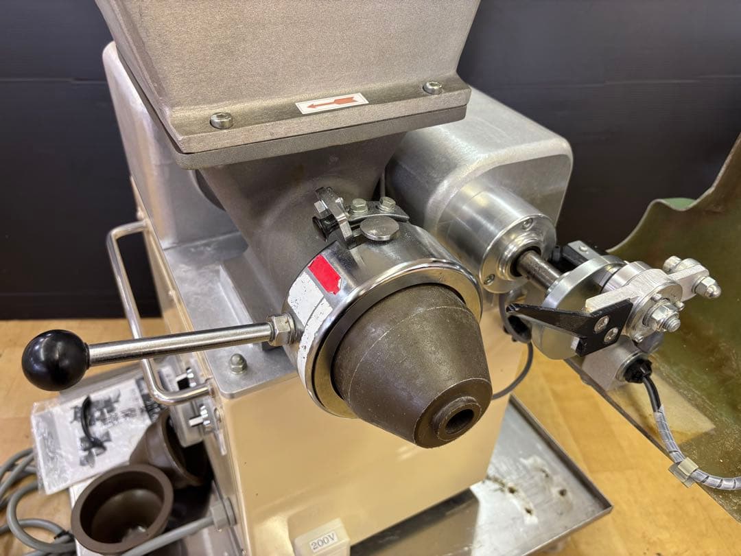 鹿児島県発 品川工業 RC-1-2PEC つぶぞろい 自動　小餅切機