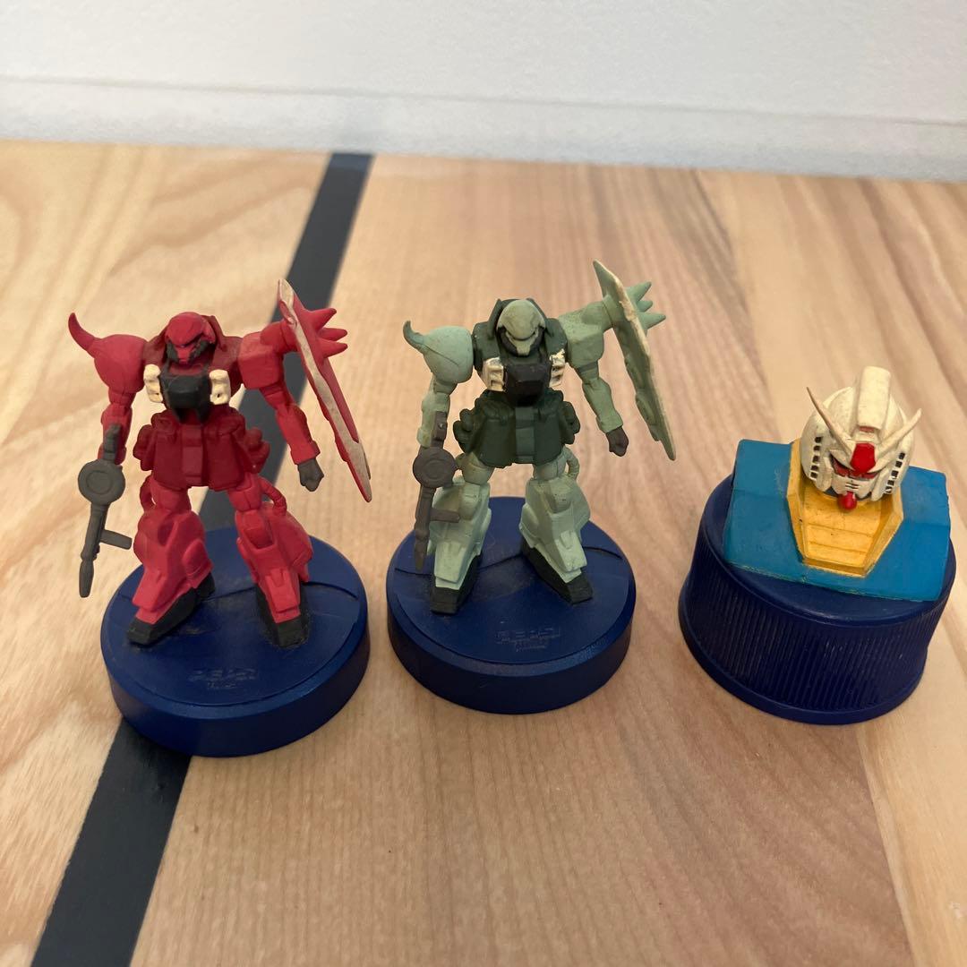 24時間タイムセール❤️今回のみ！ ！ガンダムフィギュア 3体セット
