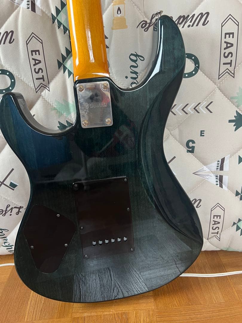 ギター YAMAHA PACIFICA 612 THR10ii