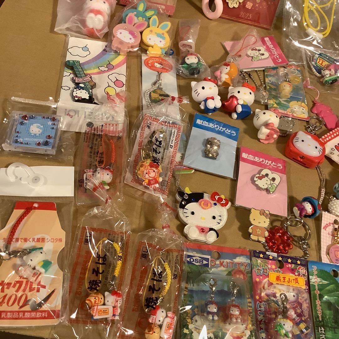 ハローキティ ストラップ　キーホルダー　いろいろまとめ売り　雑貨NO.8