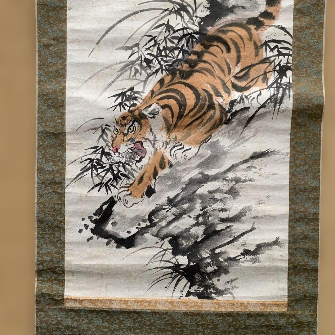 虎の掛け軸　173cm×56cm