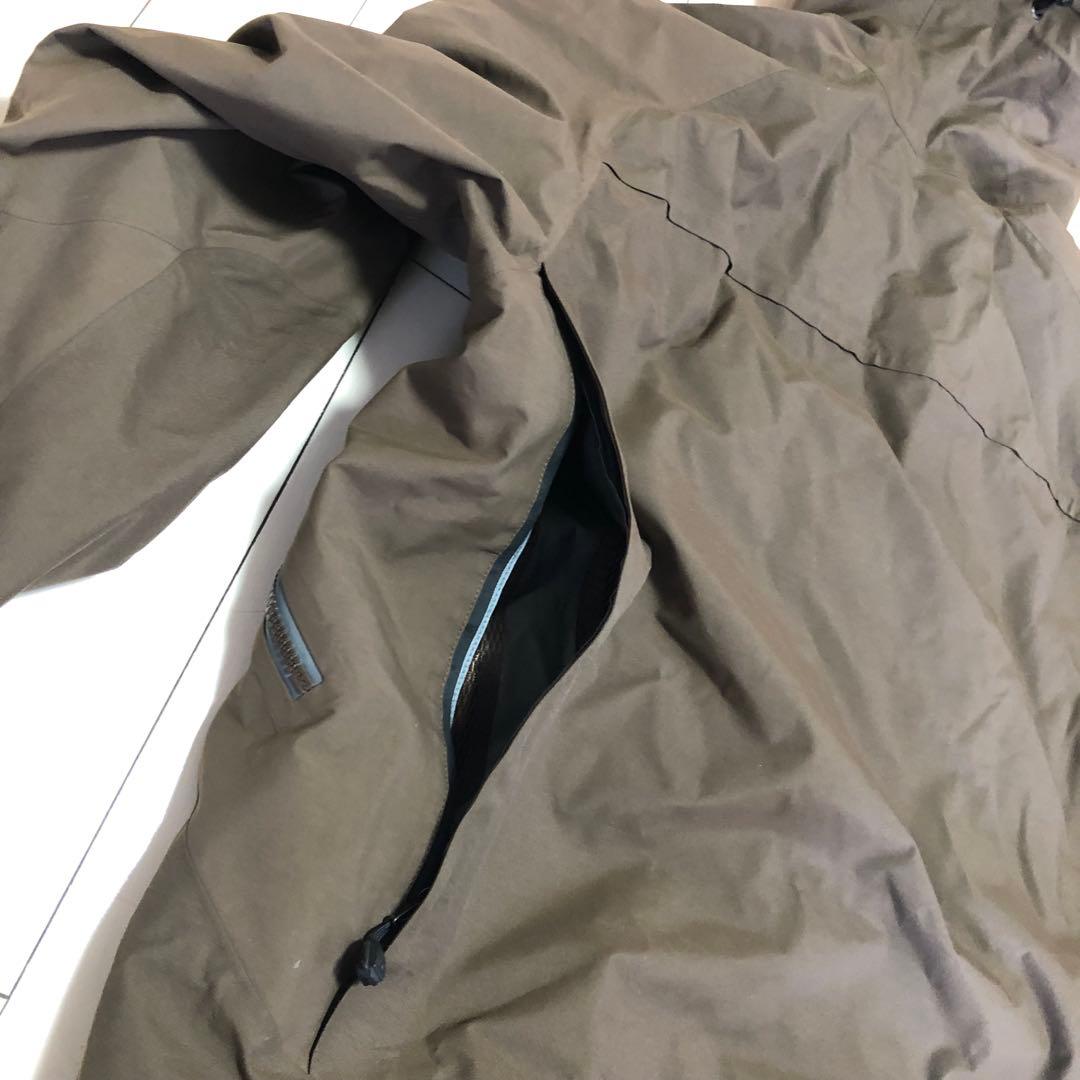 Burton AK Hover S JP M L 相当GORE-TEX PRO