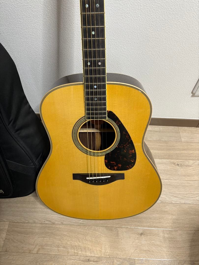 [美品・新品同様]Yamaha LL16 AREアコースティックギター+バッグ