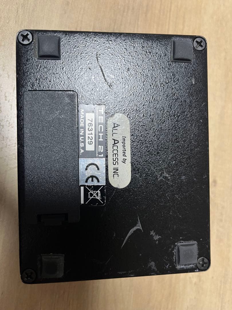 ベース SansAmp BASS D DI TECH 21 NYC