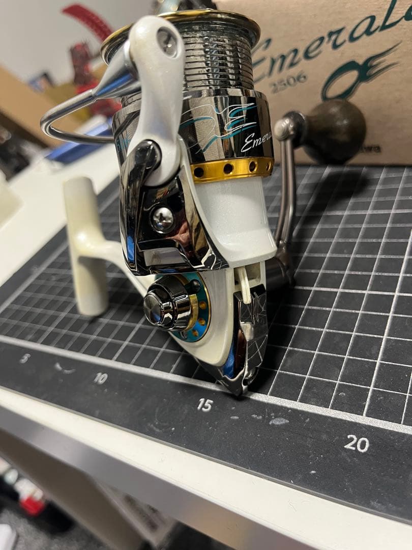 希少　09エメラルダス　2508