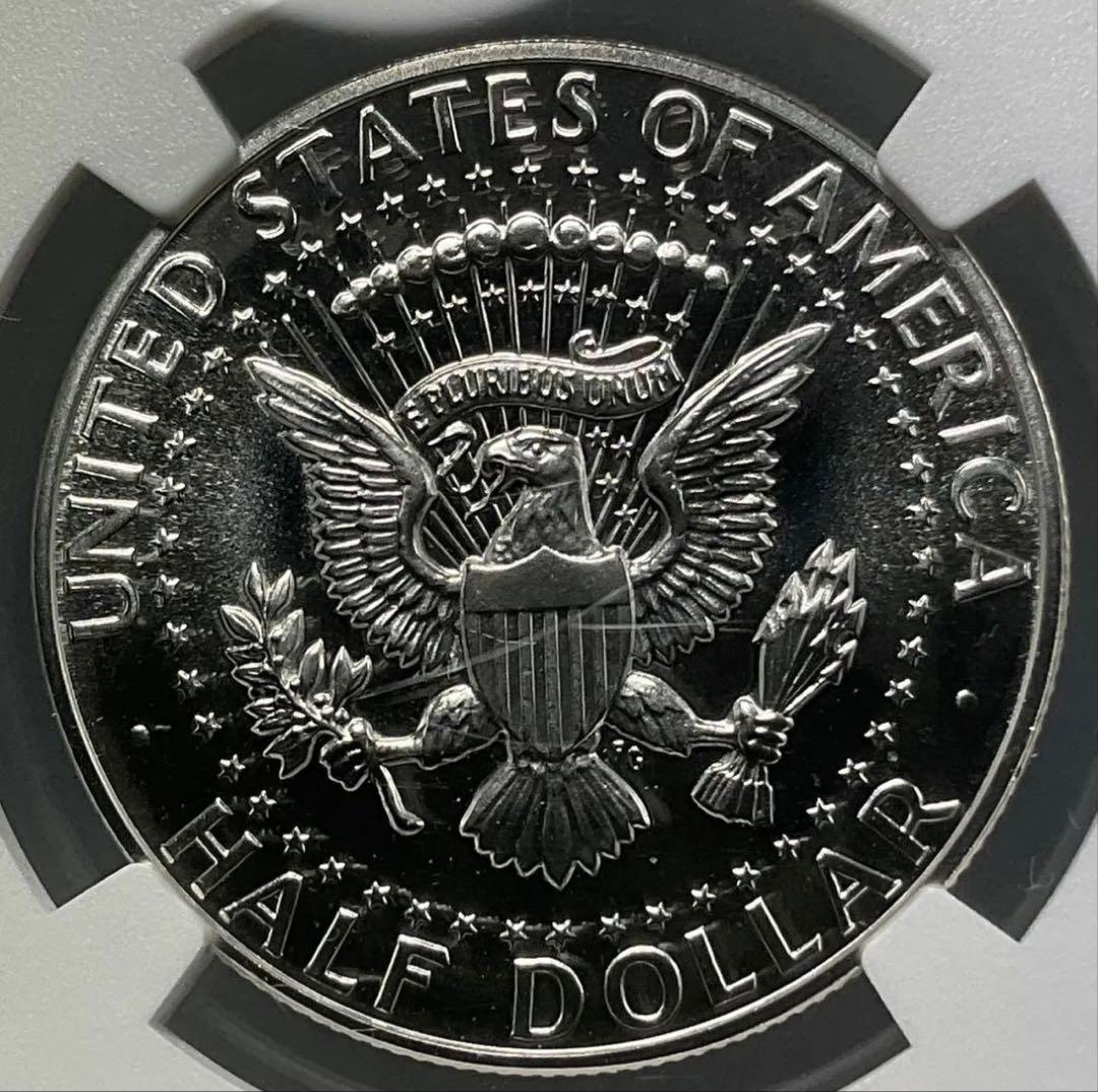 【本物保証】NGC鑑定　アメリカ　ハーフダラー　PF68 希少サインラベル　銀貨