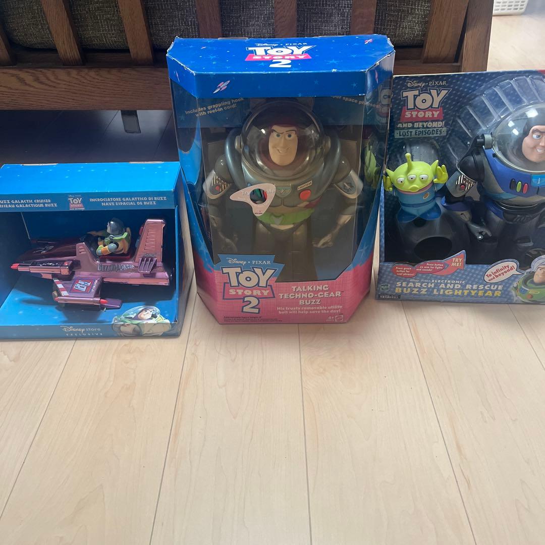 バズライトイヤー フィギュア