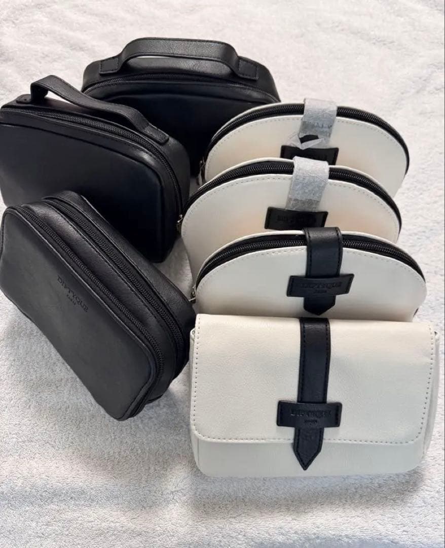 未開封　カタール航空　ディップティックトラベルポーチ　7個セット