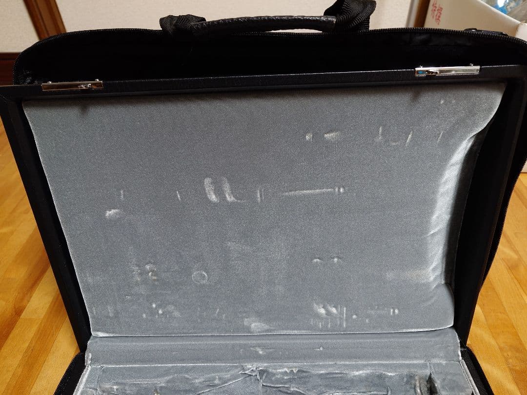 ビュッフェクランポン　旧ロゴ　B♭/E♭クラリネットダブルケースとケースカバー