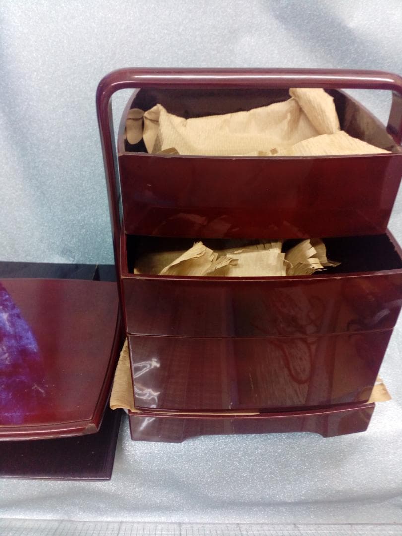 １８５３年江戸時代武家旧家蔵出天保年間他墨書有り朱色漆塗木製三段堤藍重箱当時物品