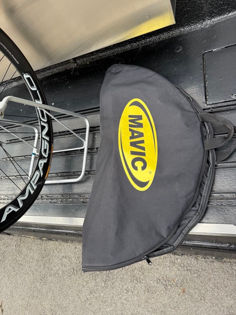 CAMPAGNOLO BORA ULTRA TWOチューブラータイヤ　リアのみ