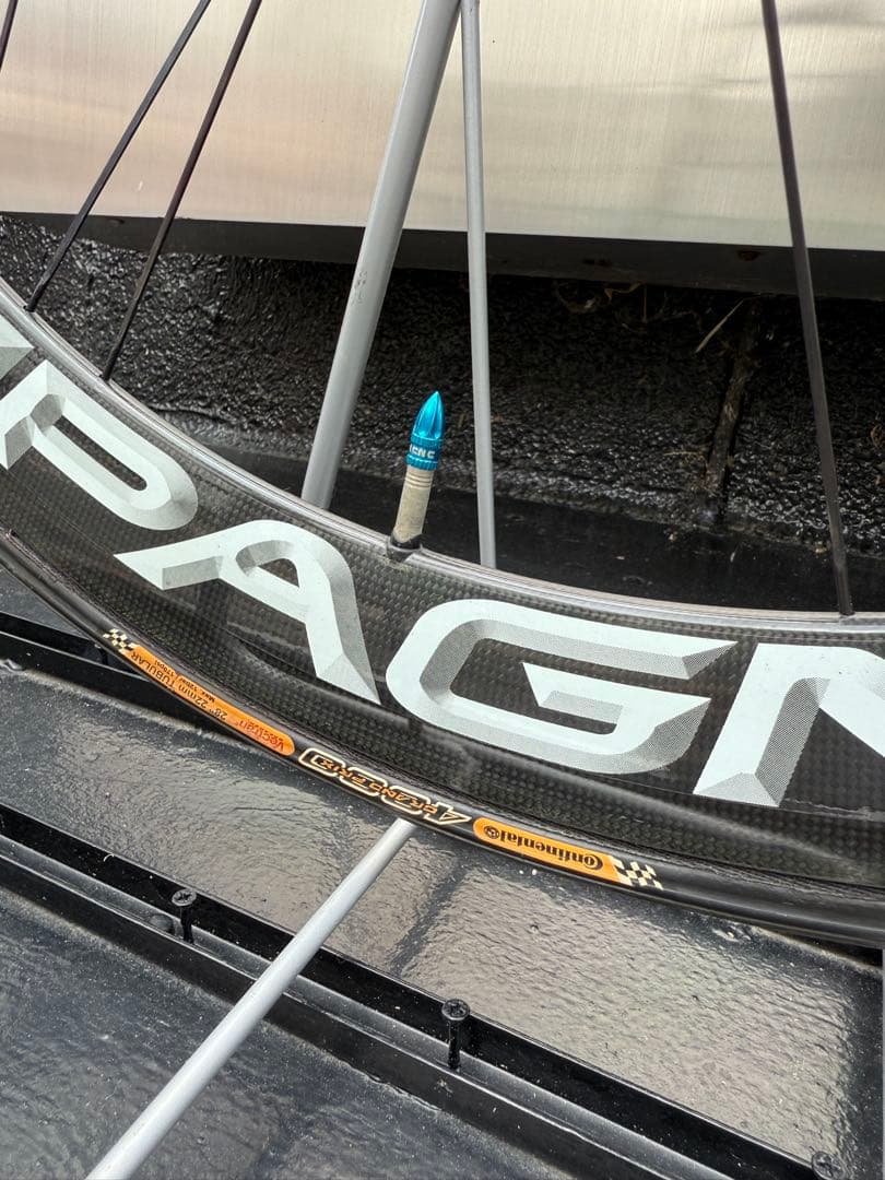 CAMPAGNOLO BORA ULTRA TWOチューブラータイヤ　リアのみ