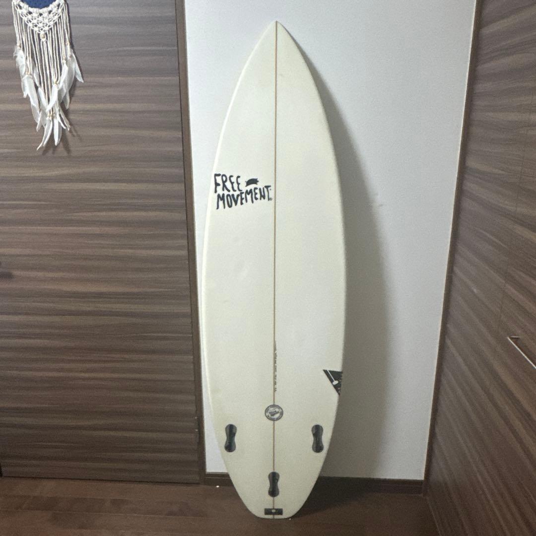 FREE MOVEMENT ショートボード 5'6\"