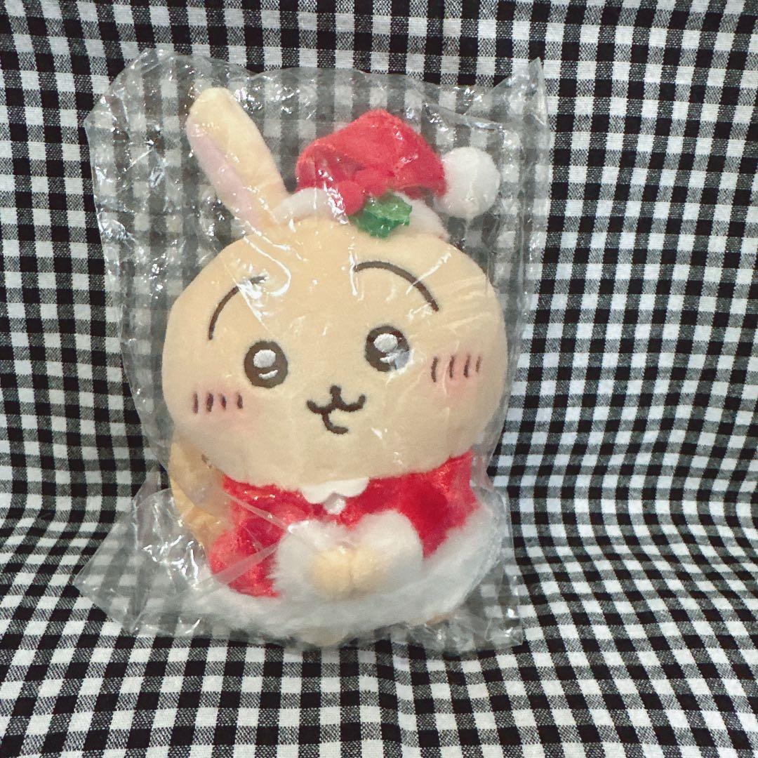 ちいかわ　サンタさんだ！持ちますマスコット　うさぎ