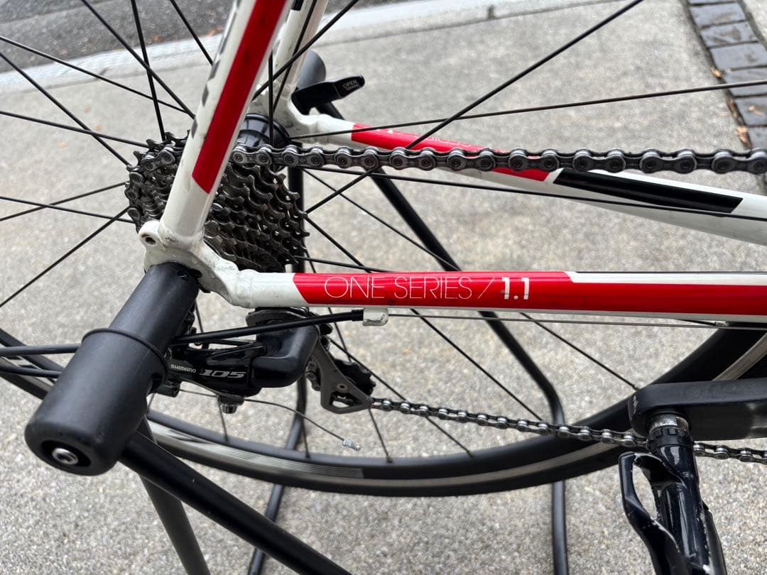 Trek 1.1 2014-16モデル　ロードバイク本体 54