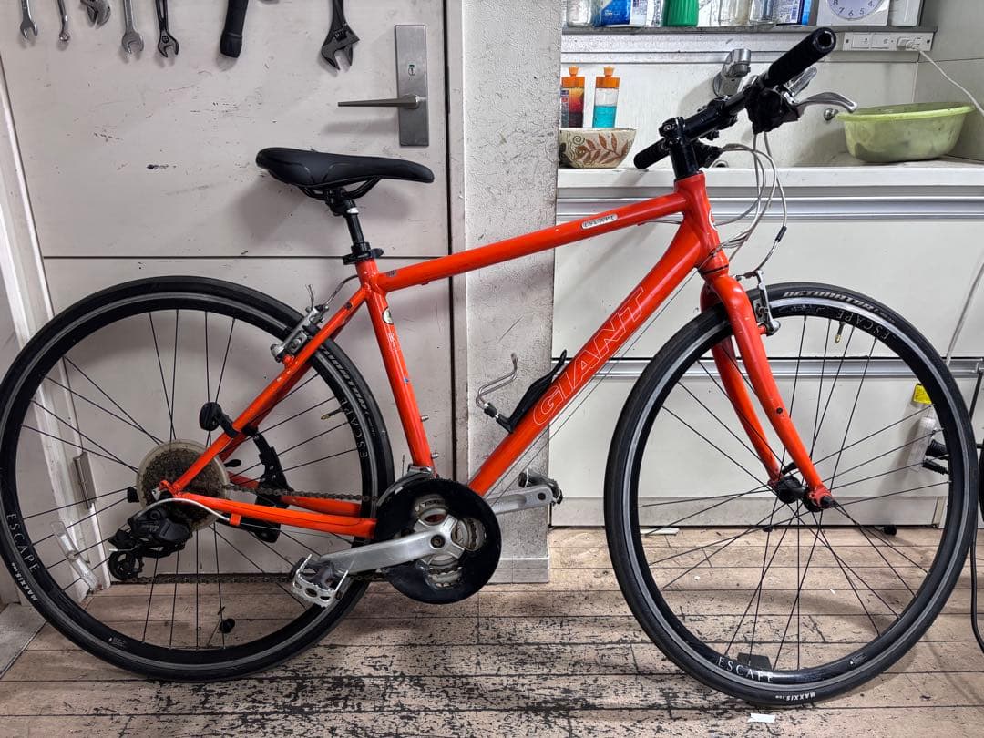 GIANT ジャイアント　エスケープ　クロスバイク