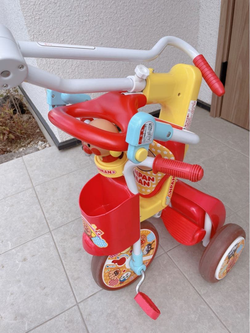 ナナ♥︎それいけ！アンパンマン オールインワンUPII 折りたたみ 三輪車