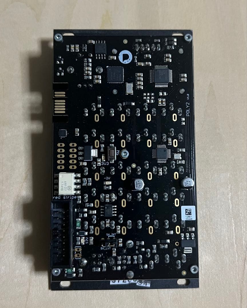 Polyend Poly2 MIDI to CV/Gate コンバーター